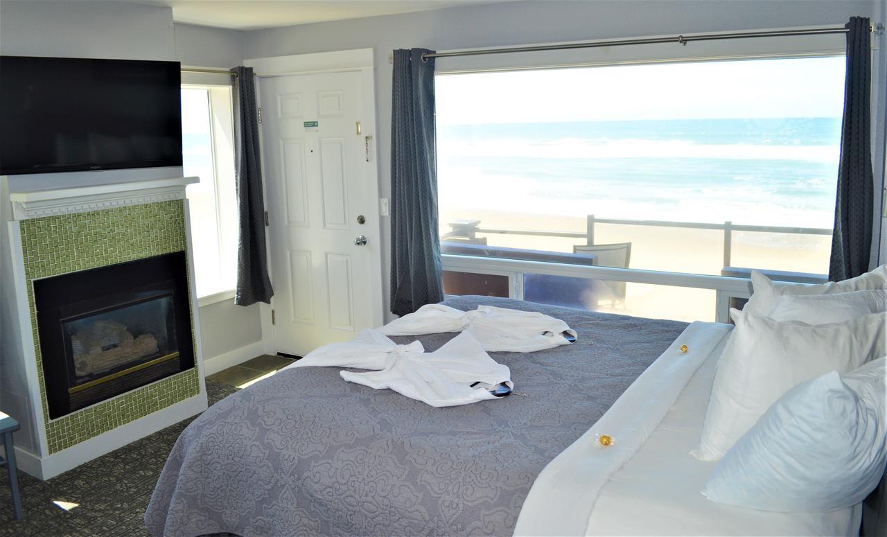 Beachfront Manor Hotel Lincoln City Exterior photo